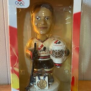 2001 CURTIS JOSEPH TEAM CANADA COLLECTIBLE SERIES GENUINE HAND PAINTED BOBBLE
